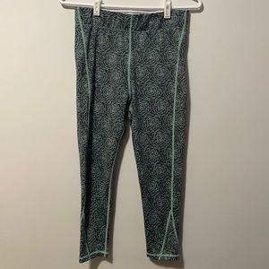 Ivory Ella Printed Leggings Size Medium
